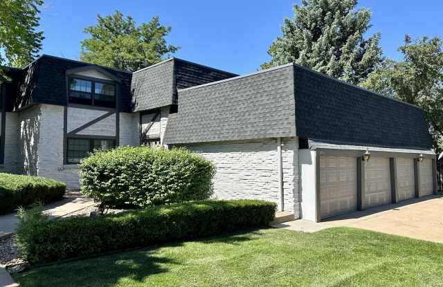 3511 South Hillcrest Drive - 1Unit #3 Gallery 2