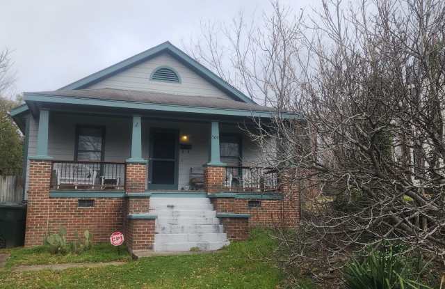 Downtown Raleigh Gem -Get Ready to Move In! photos photos