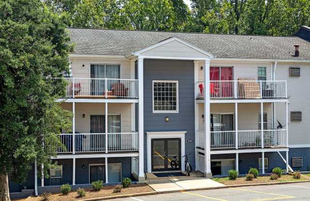 Move-in Ready, Pet-Friendly Barracks West Condo photos photos
