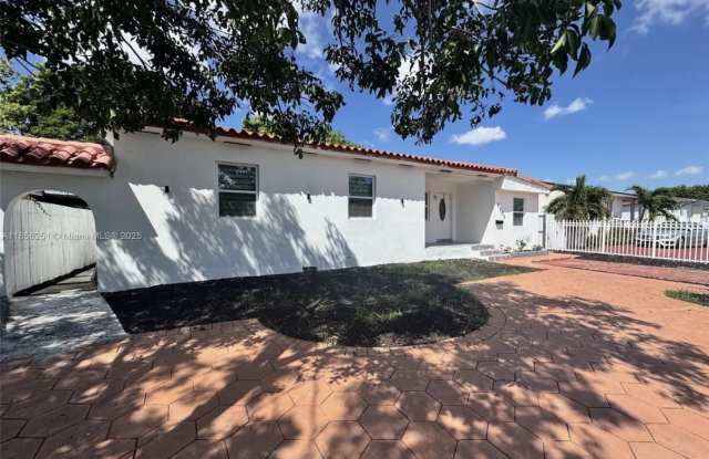 8900 Northwest 33rd Avenue - 8900 Northwest 33rd Avenue Road, West Little River, FL 33147