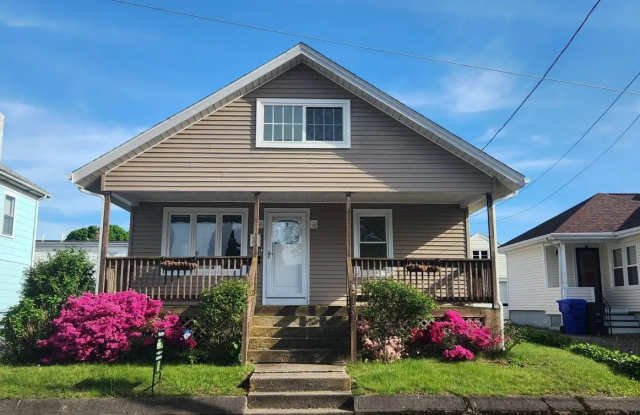 137 Sweet Avenue photos photos