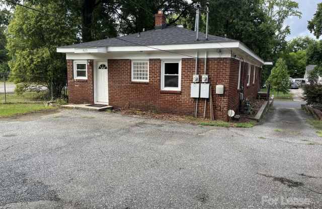 423 W Kingston Avenue photos photos