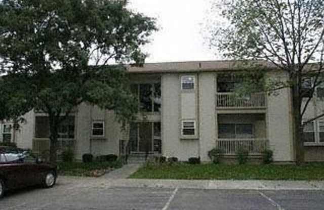 27860 Berrywood Lane - 27860 Berrywood Lane, Farmington Hills, MI 48334