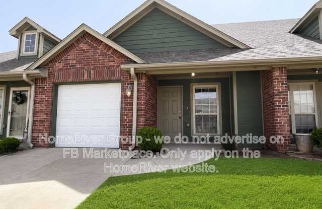 914 SW 92nd St photos photos