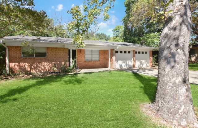 3306 East Dr Gallery 3