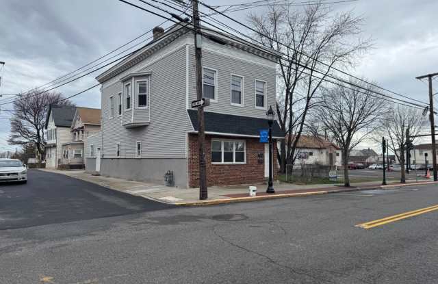 556 Roosevelt Avenue unit: 1 photos photos 556 Roosevelt Avenue unit: 1 photos photos