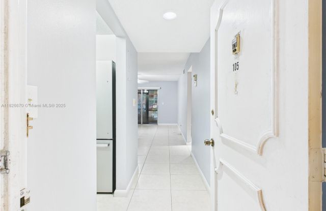 4113 NW 88th Ave photos photos