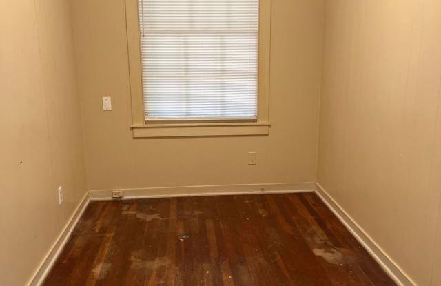 1 Bedroom 1 Bath Duplex for lease Gallery 3