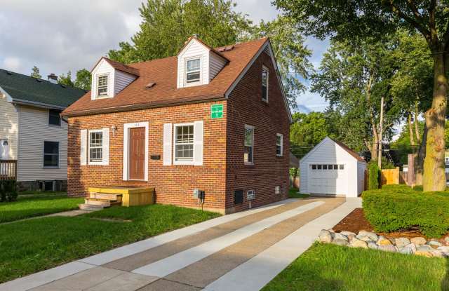 128 Gunson St photos photos