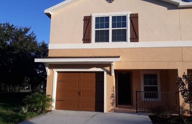 7106 Merlot Sienna Ave - 7106 Merlot Sienna Avenue, Gibsonton, FL 33534