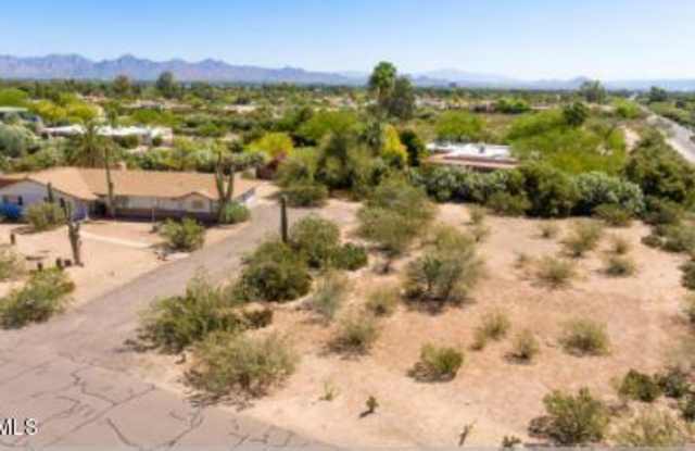 6009 N KACHINA Lane Gallery 3