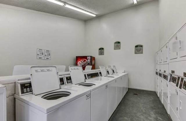 Three 44 Apartments Gallery 2