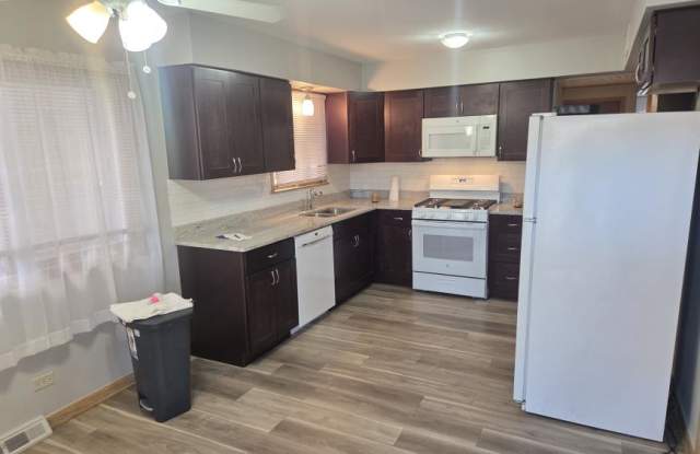 5850 N MULLIGAN photos photos