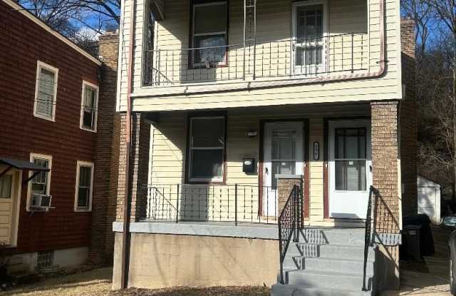 594 De Votie Avenue unit: 2 photos photos