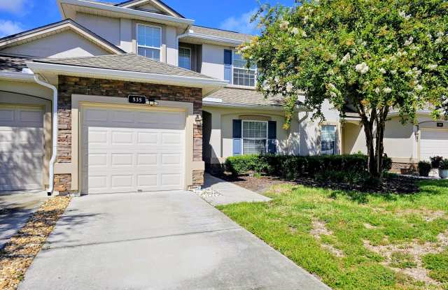 535 WOODED CROSSING Circle Gallery 1