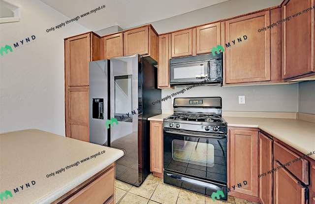 14156 W Country Gables Dr Gallery 2