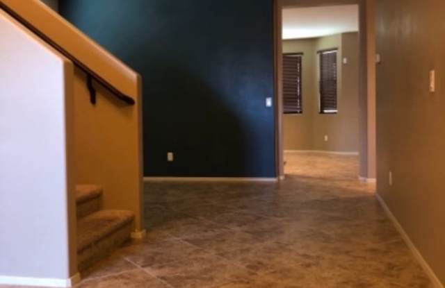 152 W. Aster Dr. Gallery 2