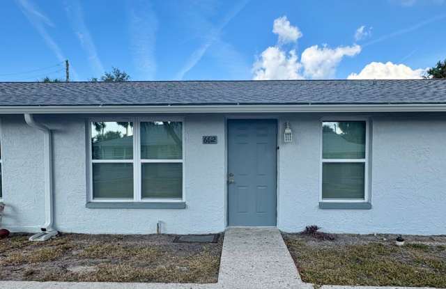 2 bedroom / 1 bath available now! - 6612 Van Buren Street, New Port Richey, FL 34653