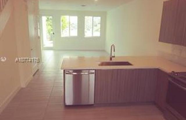 6416 Northwest 102nd Path Gallery 4