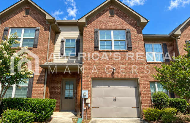 MOVE IN SPECIAL!!! - Spacious Town Home in Gardendale - Available to view NOW!!! - Sign a 13-month lease by 10/31/26 to receive HALF-OFF ONE MONTH'S RENT!!! Gallery 1