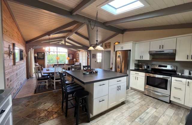 Furnished 3-Bedroom Home in Waimea – Peaceful  Move-In Ready photos photos