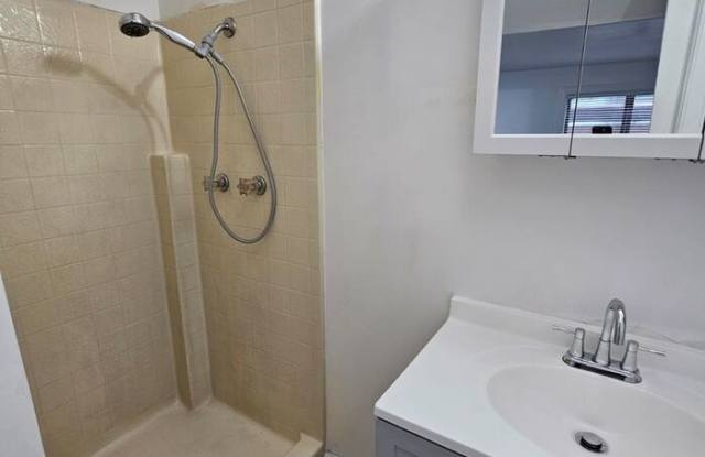 130 Arletta Street photos photos