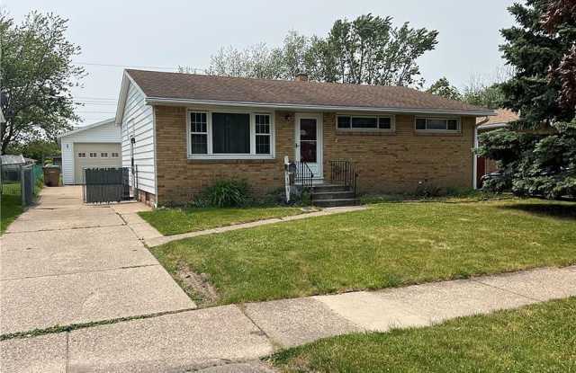 101 Kemp Ave - 101 Kemp Avenue, Cheektowaga, NY 14225