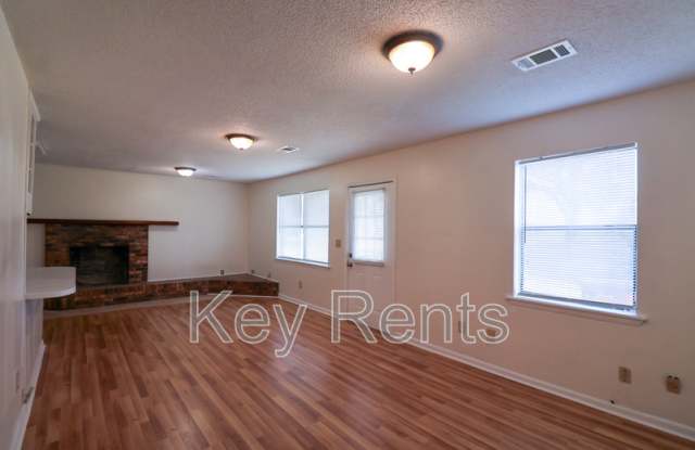 4679 Bradley Dr. Gallery 3