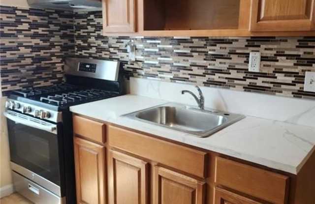 2181 Strauss Street photos photos