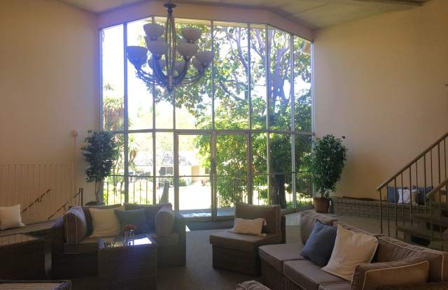 Spacious Furnished Primary Suite in Prime Menlo Park Location photos photos