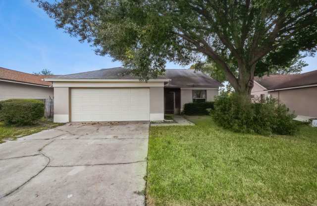 Great 3BR/2BA Oviedo Home in Alafaya Woods Gallery 1