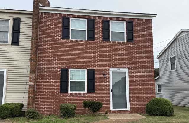 226 Hickory Trail - 1 photos photos