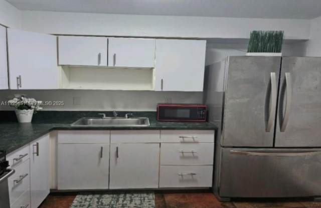 4910 NW 79th Ave photos photos