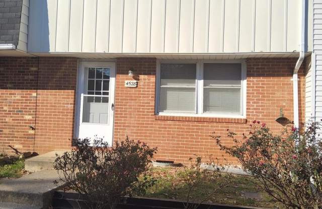 4528 APPLEDALE Court photos photos