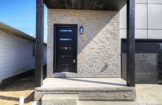 2808 Goodrich Street Gallery 2