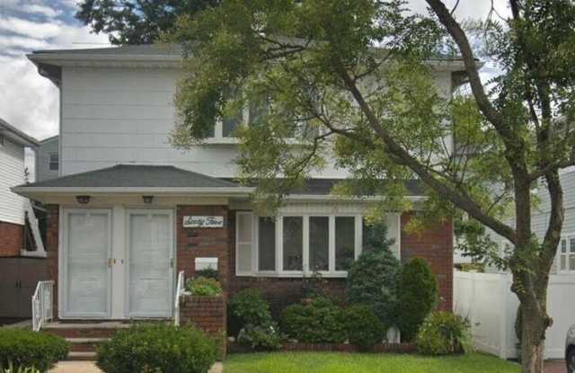 65 Kelvin Avenue photos photos