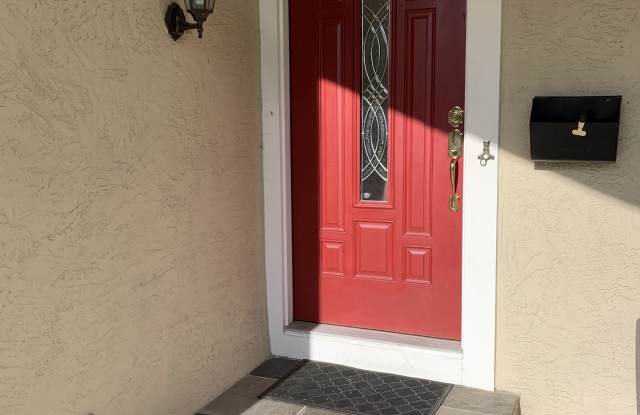 4670 Holycon Circle Gallery 2