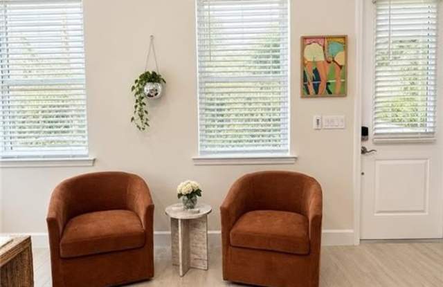 7235 Saona Ct Gallery 4