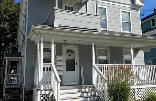 144 Montauk Avenue - 144 Montauk Avenue, New London, CT 06320