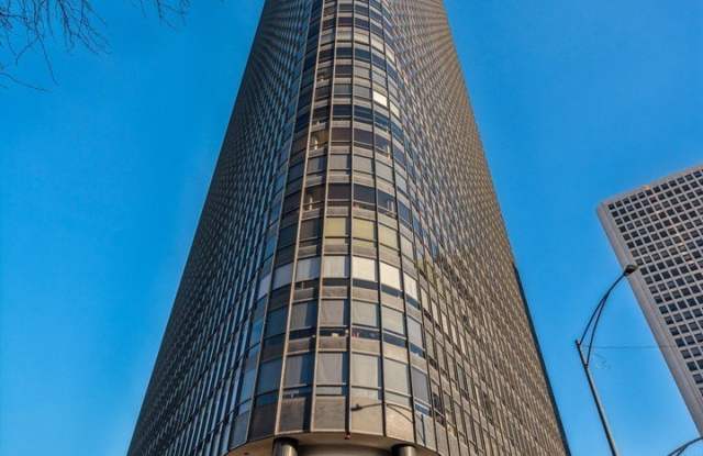 5415 N SHERIDAN Road unit: 4912 photos photos