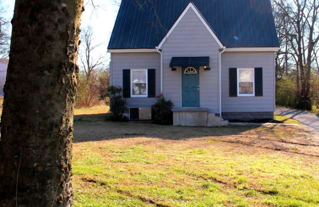 326 Maple Street - 326 Maple Street, Nashville, TN 37115