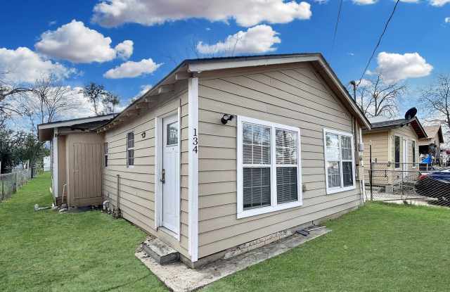 134 ARIZONA - 134 Arizona, San Antonio, TX 78207