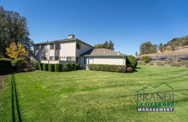 45 Sailmaker Ct Gallery 1