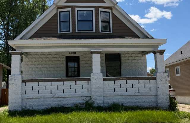 1628 E. Converse Avenue photos photos