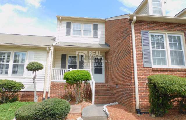 Excellent 3bd/3ba Townhome Available in Winston! - 1857 North Winds Drive, Winston-Salem, NC 27127