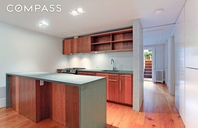 20 King Street - 20 King Street, New York City, NY 10014
