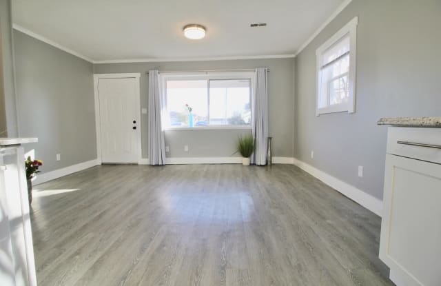 4008 Knight Road Southwest  - C photos photos