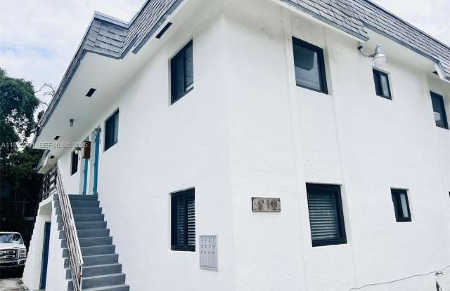 910 SW 4th Ave photos photos 910 SW 4th Ave photos photos