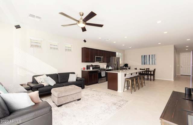 20951 E SWAN Drive Gallery 2
