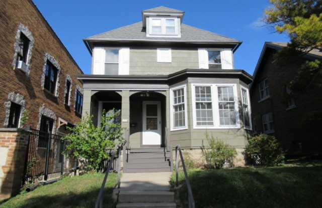 Eastside Home-Immediate Availability three-bedroom with office and two car off street parking photos photos